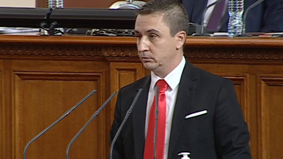 Υπουργός Νικολόφ: Η κυβέρνηση θέλει αποζημίωση από την εταιρεία που κατασκευάζει τη γραμμή διασύνδεσης Ελλάδας – Βουλγαρίας – Βουλγαρίας