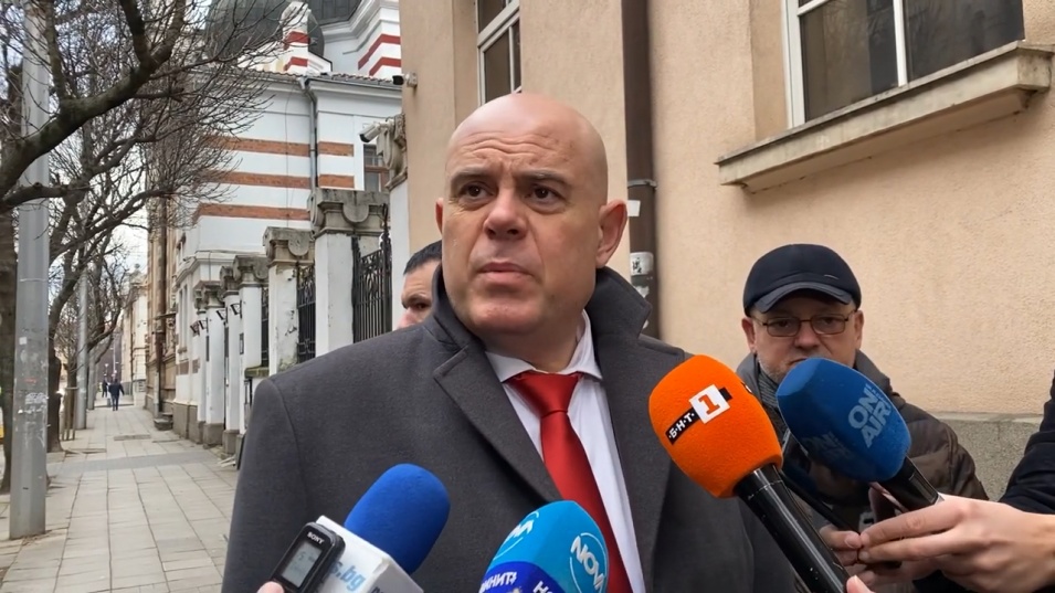 Иван Гешев с първи коментар за поисканата му оставка от управляващото мнозинство