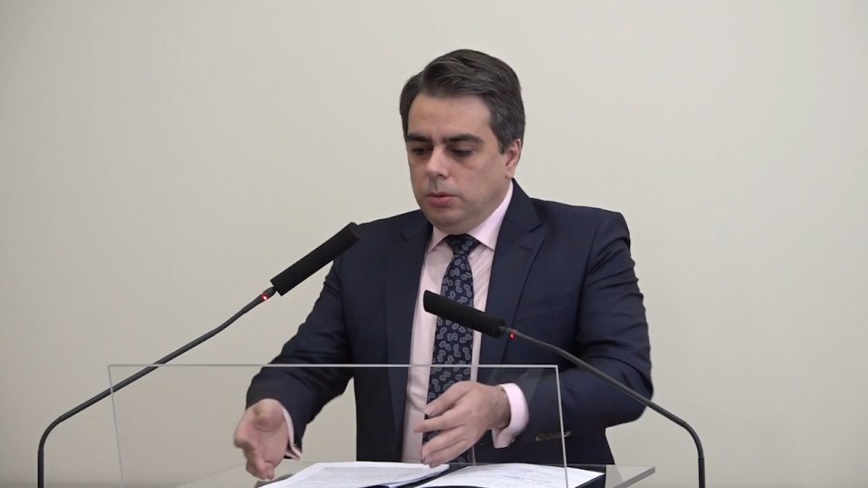 Асен Василев представи бюджета за 2022 г., детските градини и яслите стават безплатни