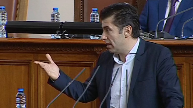 Петков за РС Македония: Подходът - реални резултати, а не общи приказки. Въпросът за македонско малцинство у нас е недопустим