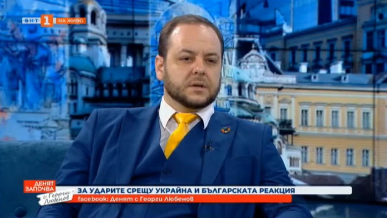  Борислав Сандов даде пояснение за изявленията на Стефан Янев за съветската инвазия в Украйна 