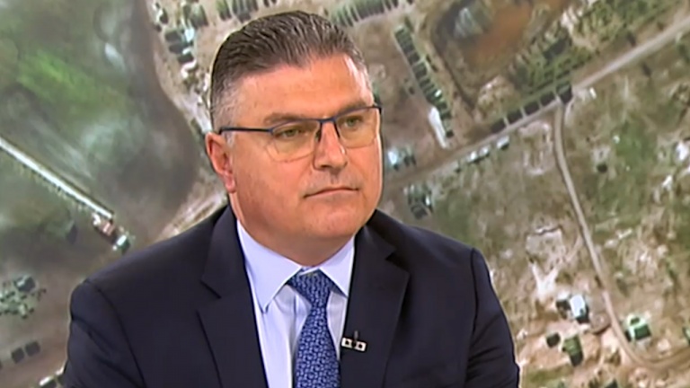  Георги Панайотов: Русия ще окървави войната, Путин прави нуклеарен шантаж 