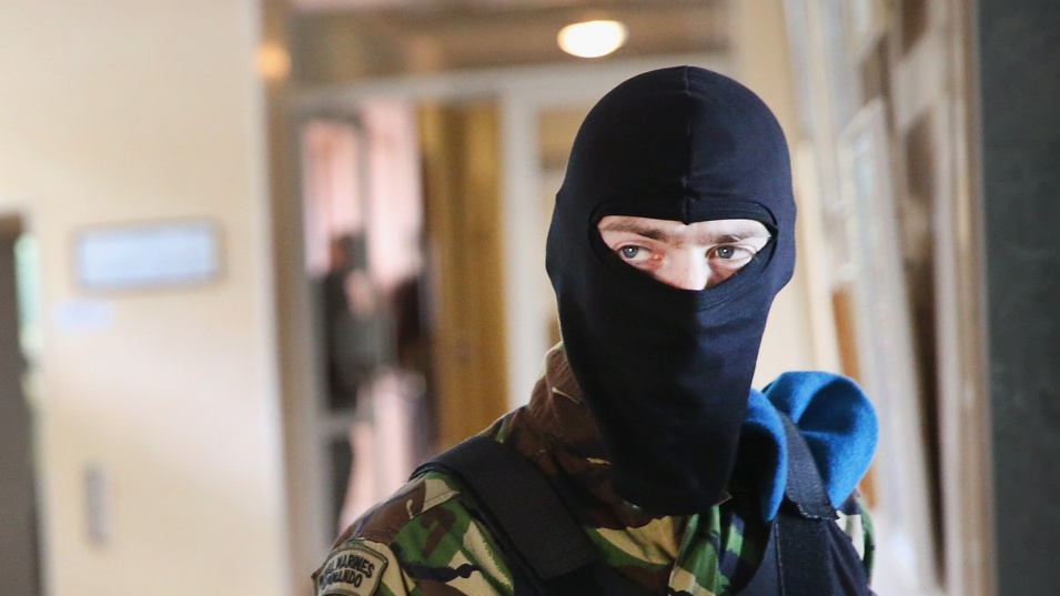 Въоръжени крадци нахлуха на Европейския панаир на изящните изкуства в Маастрихт