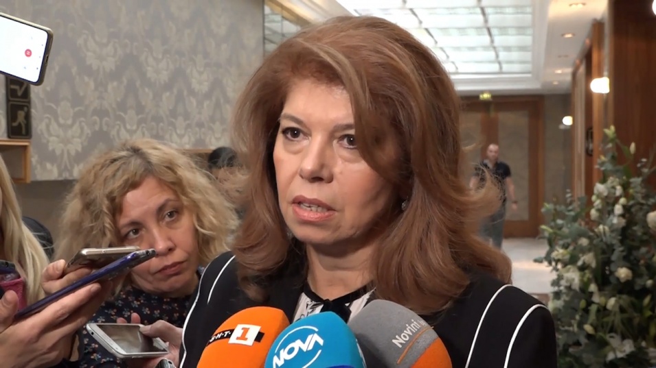 Йотова е изненадана от номинацията на проф. Габровски за премиер