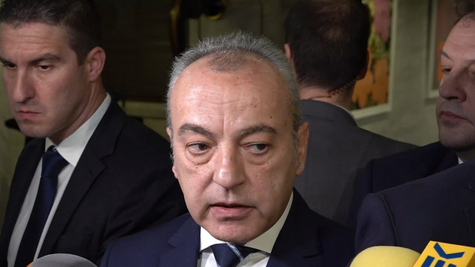 Видео - Гълъб Донев: Би било добре хартиеният и машинният вот да се ...