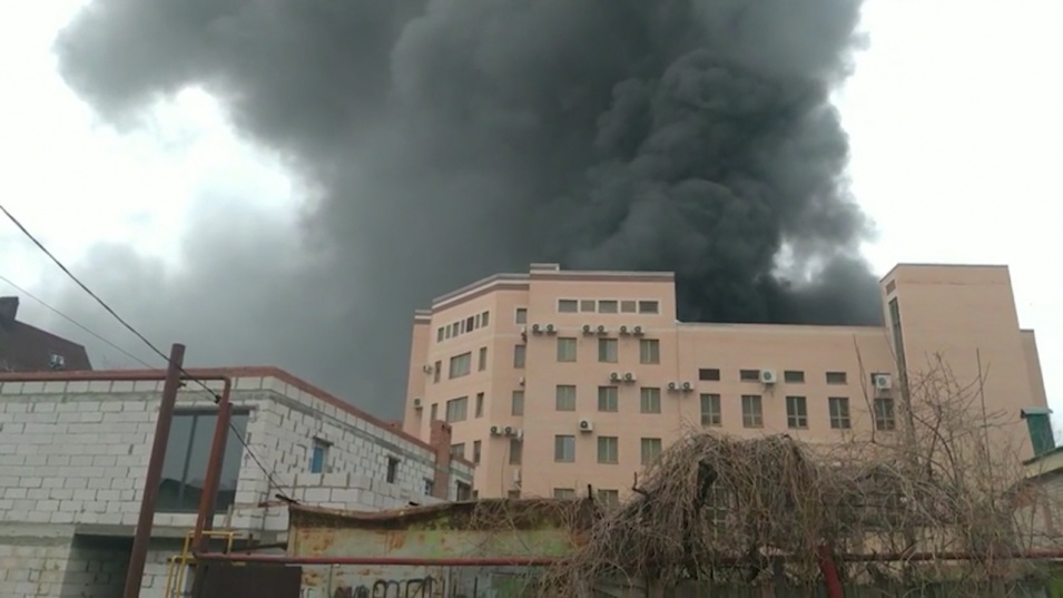 Взрив и пожар избухнаха в сграда на руската ФСС