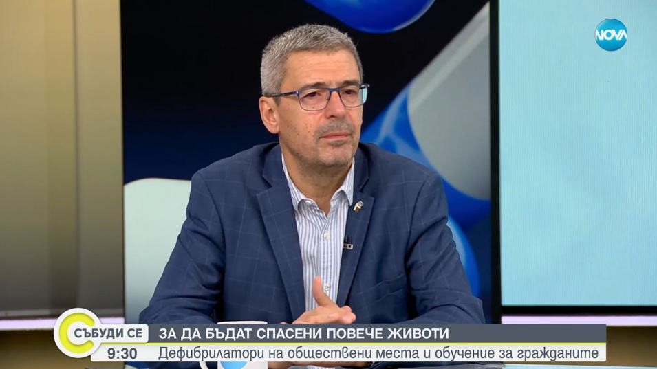 Зам.-министърът на здравеопазването разкри: Детето, ударено от мълния в Бургас, е будно и контактно