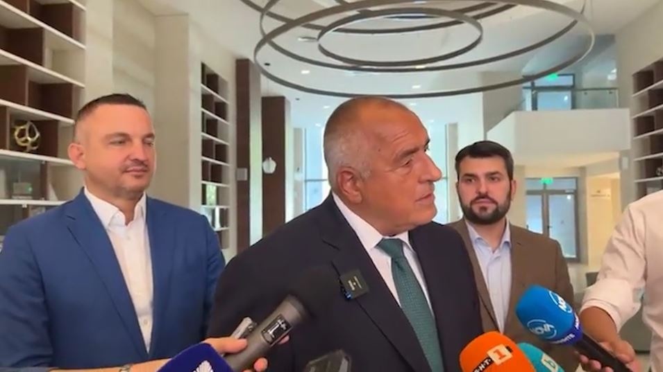 Борисов разкри кандидатите на ГЕРБ за Варна и Добрич, прикани Денков и зърнарите да спрат с "тежките закани и квалификации"