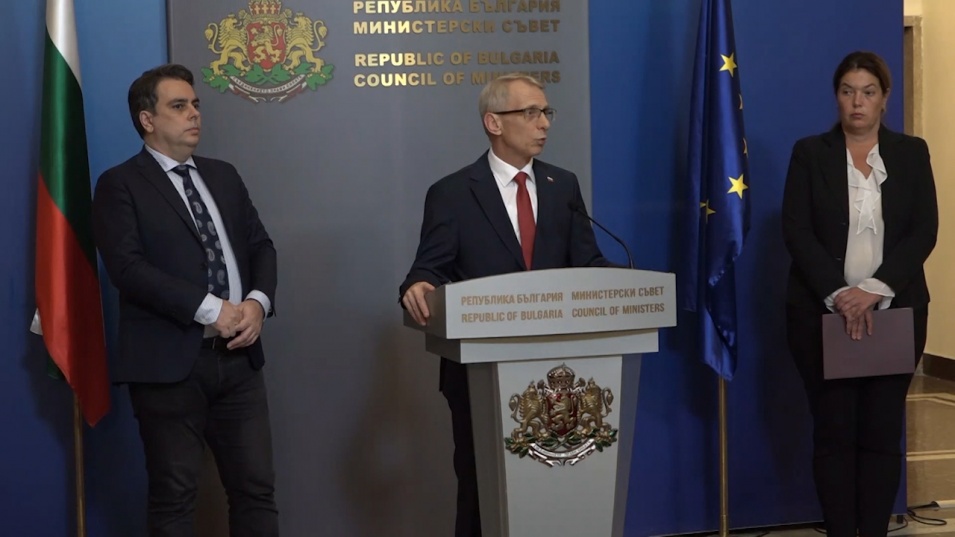 Премиерът Денков: Няма дати за затваряне на конкретни въглищни централи, подготвяме социални пакети за миньорите