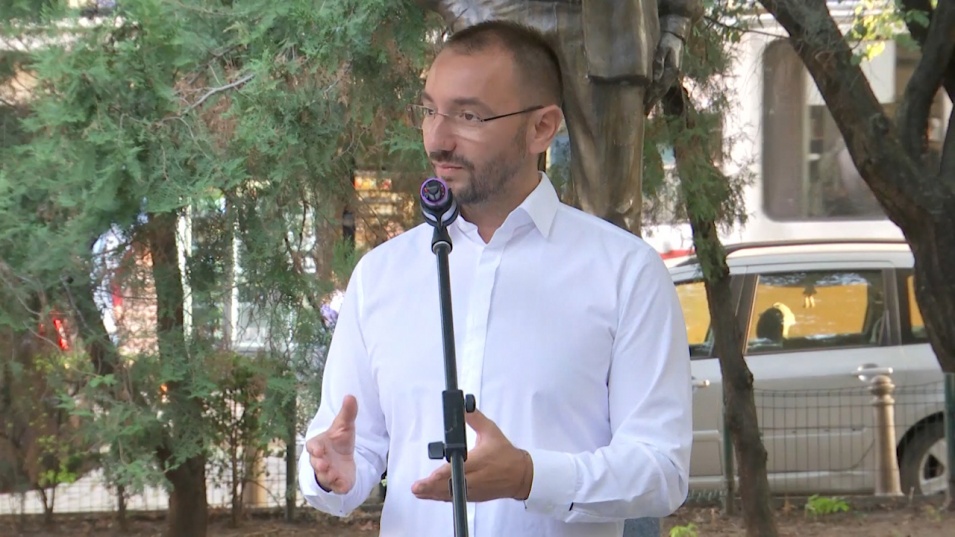 Антон Хекимян: Ще работим във всеки един квартал на София, пред всеки един блок и градинка и за всеки един човек
