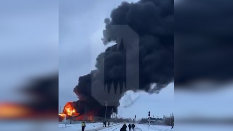 Пожар избухна в петролна база в руската Брянска област след украинска атака с дрон