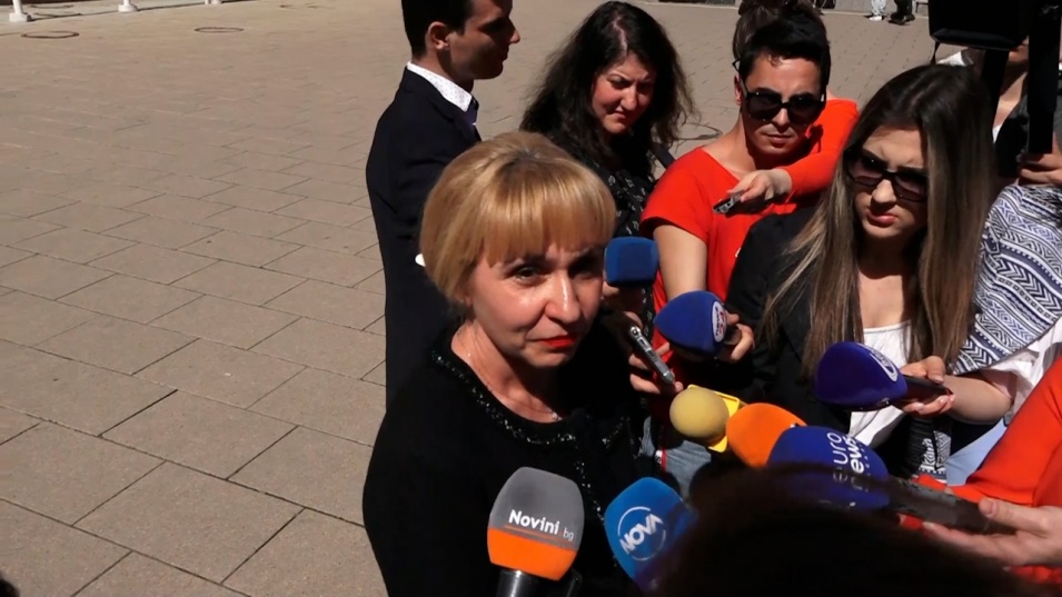 Диана Ковачева: Не мога да стана служебен премиер, подавам оставка и като омбудсман