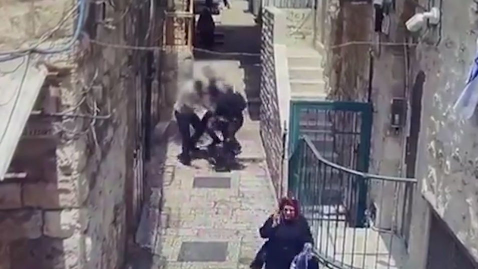 Турски гражданин рани с нож граничар в Йерусалим. Убиха го